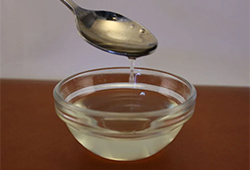 Молочная кислота (E270)